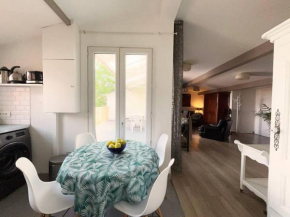 Appartement cozy avec terrasse, idéal pour les JO!